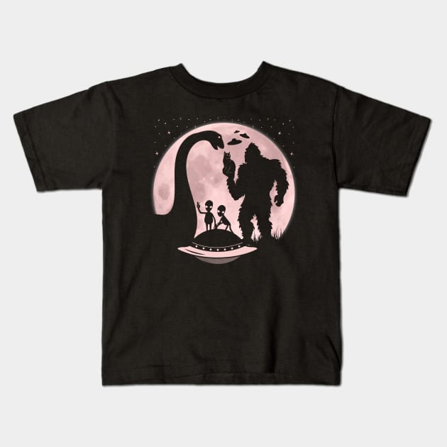 Bigfoot Ufo Cat Loch Ness Monster Funny Aliens Kids T-Shirt by Tesszero